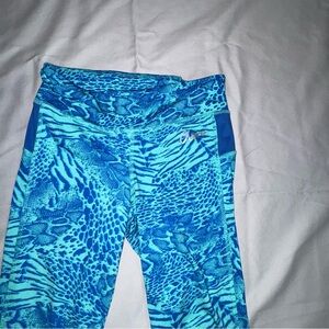 Aero Live Love Dream Capri Leggings – Blue Animal Print – Size S/P.       Y2K